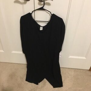 Women’s size small / medium Skye Swimwear black Marici wrinkled rayon coverup